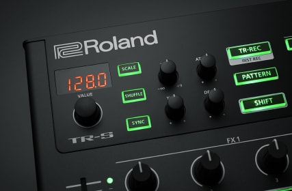 Roland-console